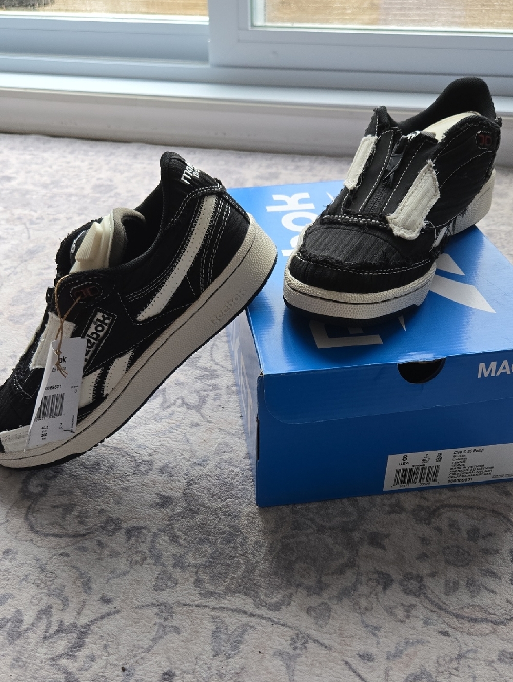 Reebok Club C 85 PUMP Black and White Low-Top Sneakers